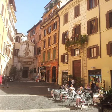 Boutique Domus Navona Librari Rome