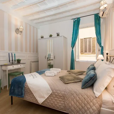 Boutique Domus Navona Librari *
